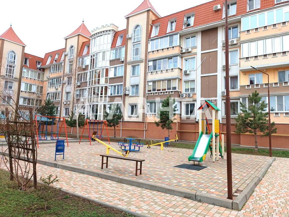 Квартира з ремонтом у малоквартирному будинку. Совіньйон