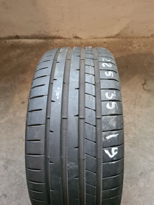 1 Колесо 225/35R19 Dunlop SportMaxx RT2 88Y