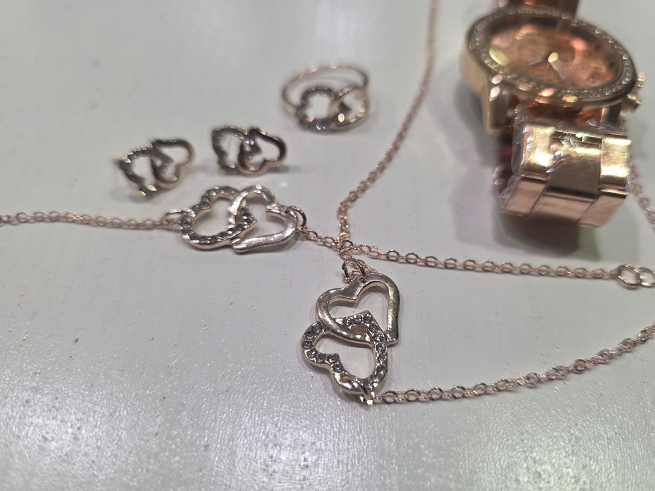 Relógio de brilhantes colar pulseira brincos anel