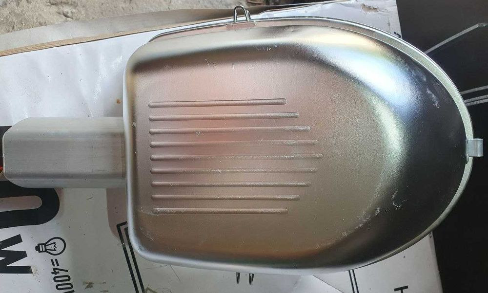 Світильник консольний вуличний НКУ LE-metall E27