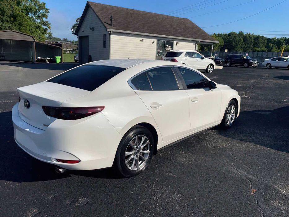 Mazda 3 S      2021