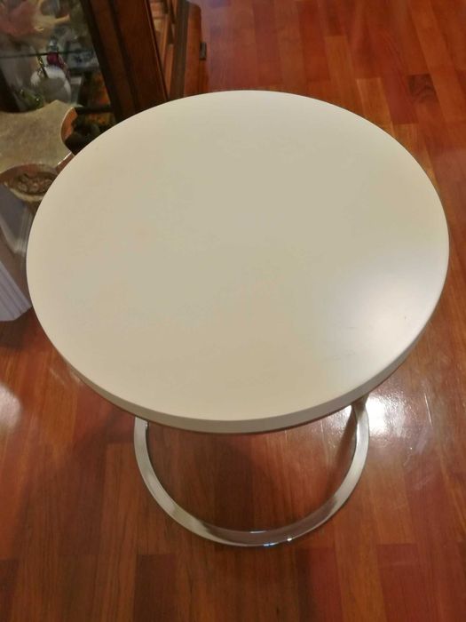 Mesa de Apoio / Side table