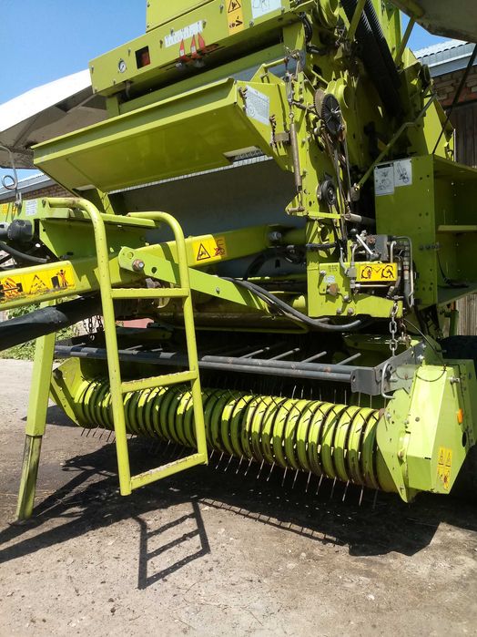 claas variant 280rc prasa rolująca