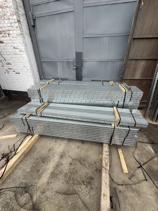 Профіль для сонячних панелей кріплення для сонячних панелей шпилька