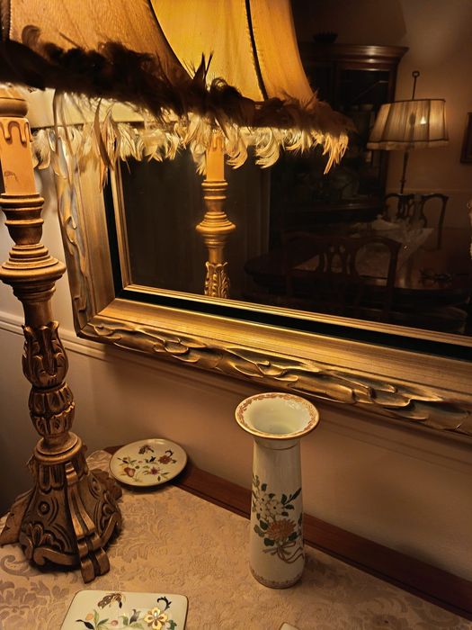 Espelho grande bisoté com madeira esculpida