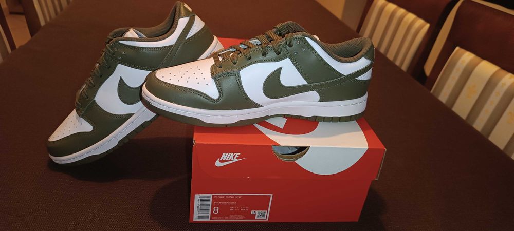 (r. Eur 39 - 25 cm) Nike Dunk Low Medium Olive DD1503,-120