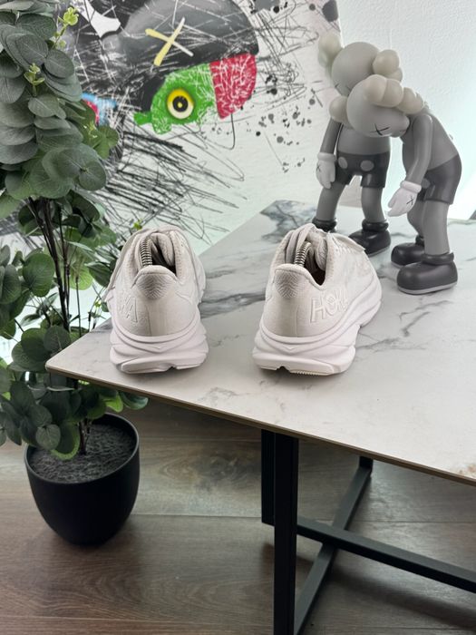 Кросівки Hoka Clifton 9 38.5 розмір Е15746