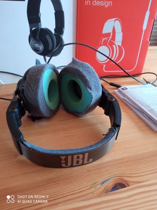 Słuchawki JBL Synchros S300a