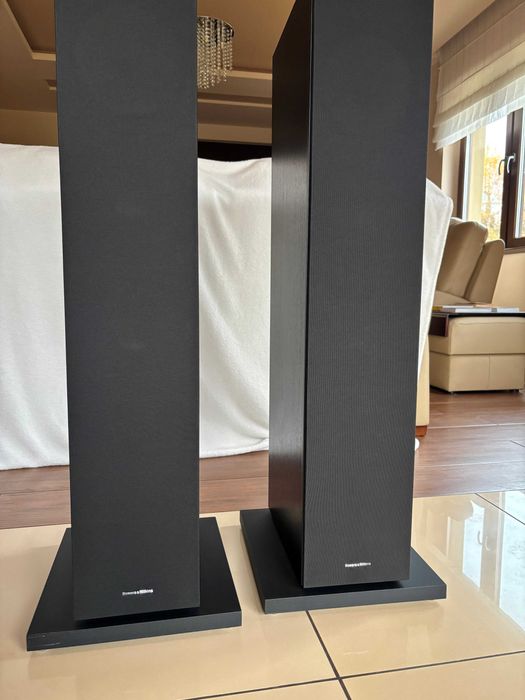 Kolumny Bowers&Wilkins  683 S2