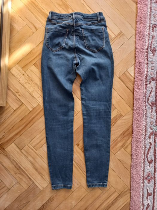 Jeansy rurki elastyczne