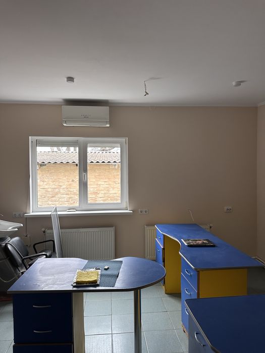 Здам в оренду салон, приміщення, ціна договірна