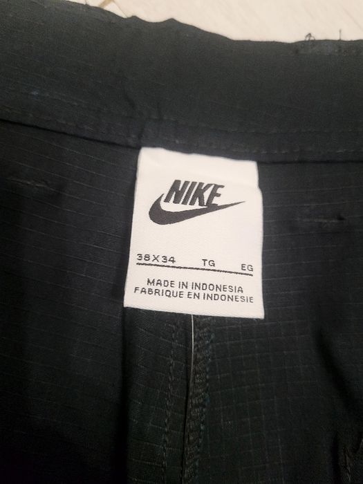 Штани NIKE Cargo CLUB нові original