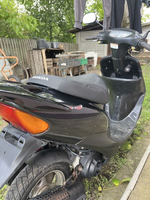 Honda dio AF34.