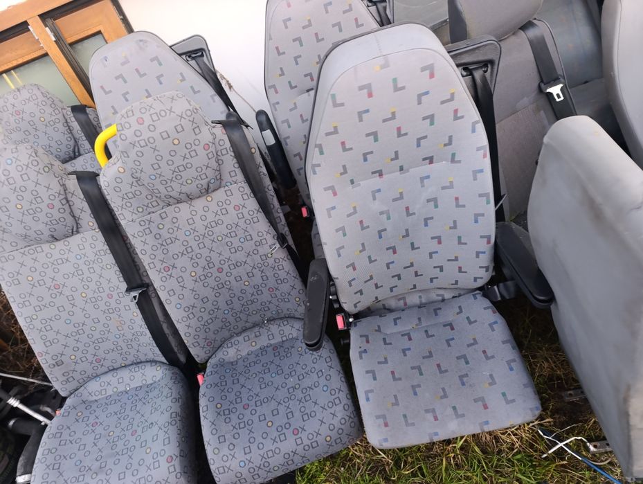 Fotel fotele pojedyncze VW t5 t6 różne kolory z pasami