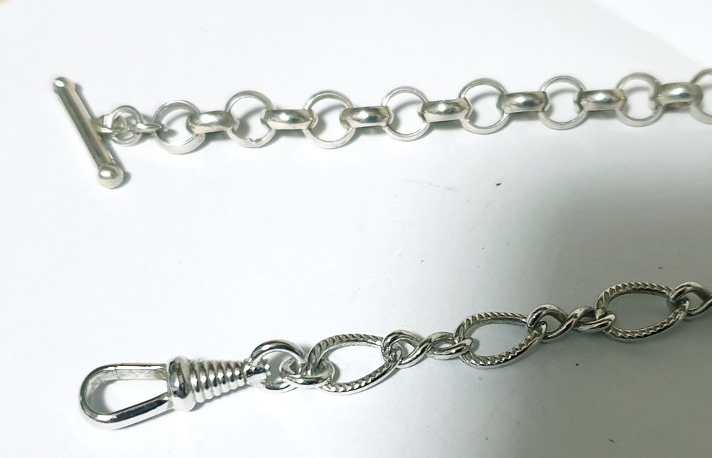 Fantásticas antigas correntes de relogio de bolso em prata contrastada