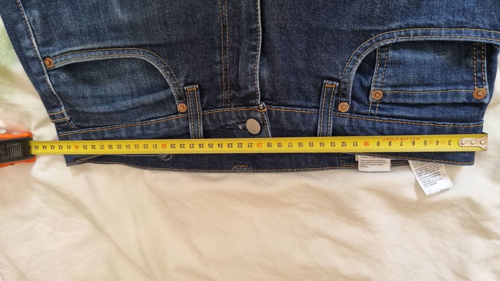 Продаються джинси  LEVIS 2 пари