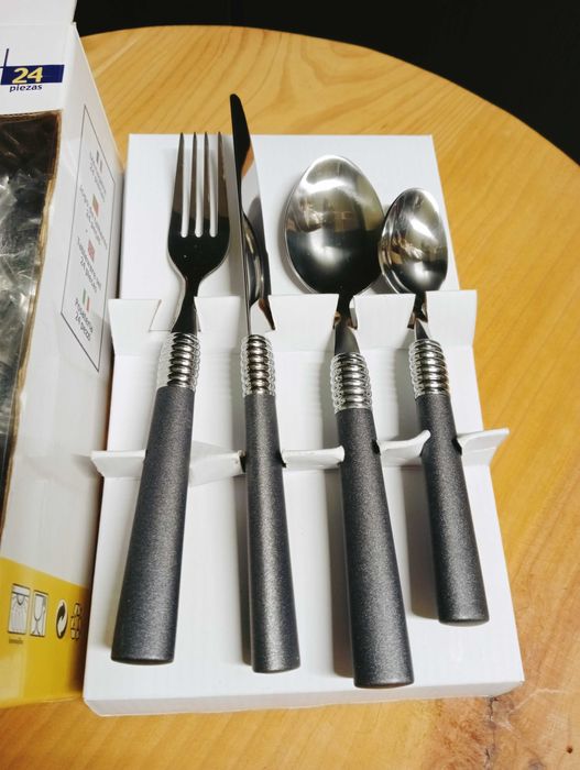 Conjunto de talheres