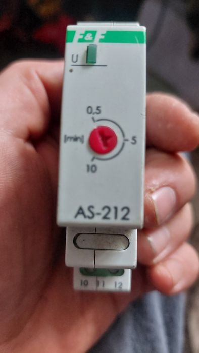 Sprzedam automat schodowy.