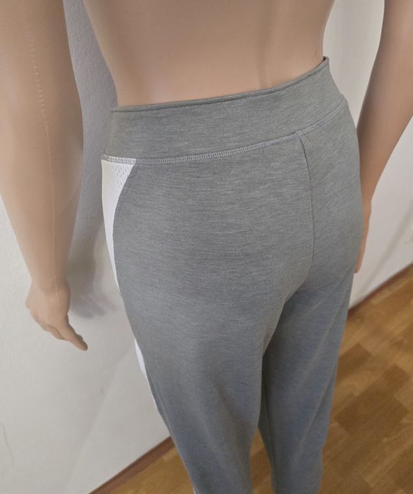 Under Armour- damskie spodnie