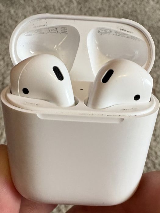 AirPods 2 Apple Oryginalne | Etui + pudełko | w pelni sprawne