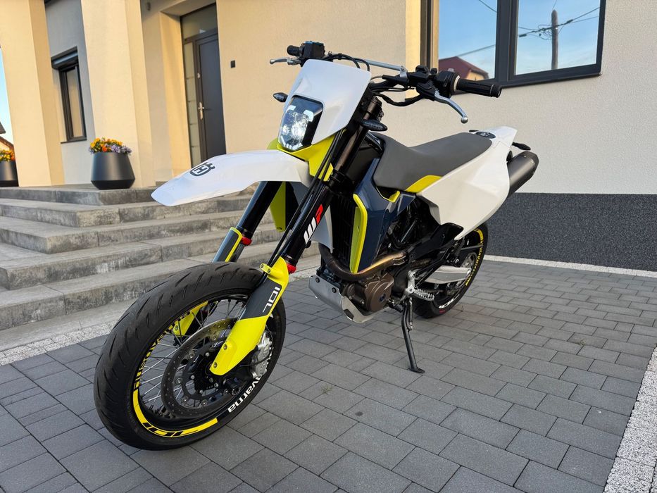 Husqvarna 701 701 AKRAPOVIĆ ABS Rejestracja A2 Full LED Dużo dodatków Jak Nowa!!