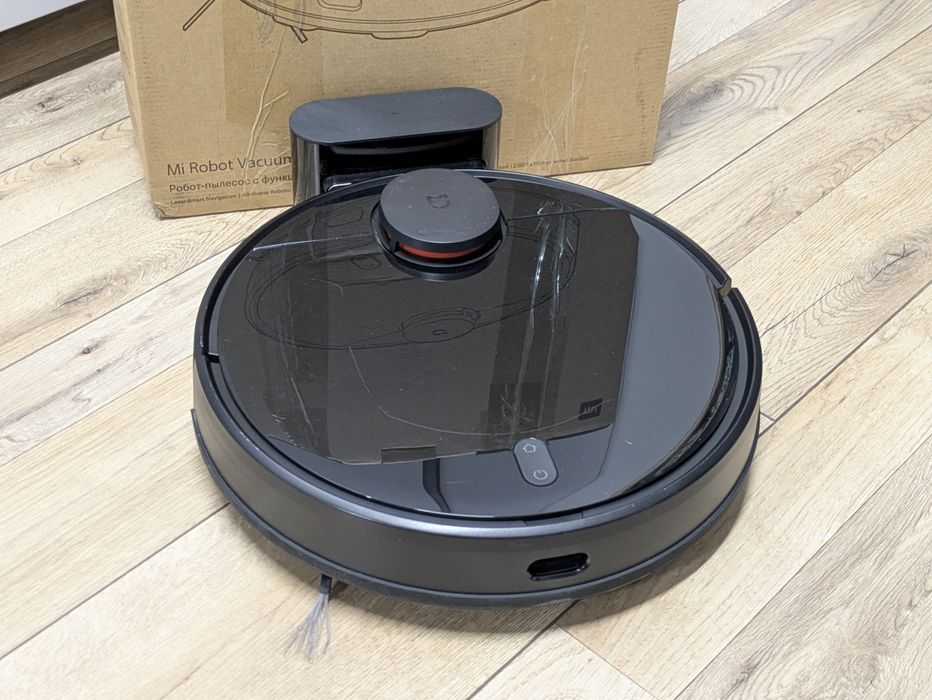 Робот-пылесос Xiaomi Mi Robot Vacuum-Mop P