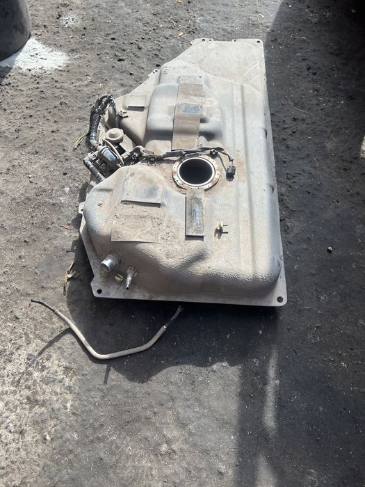 Бак бензобак Лексус рх Lexus rx 400 gibrid г07