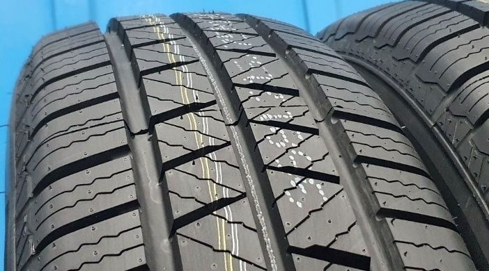 4 x 225/75 R16C Sprzedam nowe opony całoroczne Austone ! Nowe