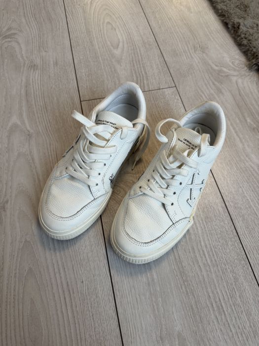 Кеди off white. Розмір 36