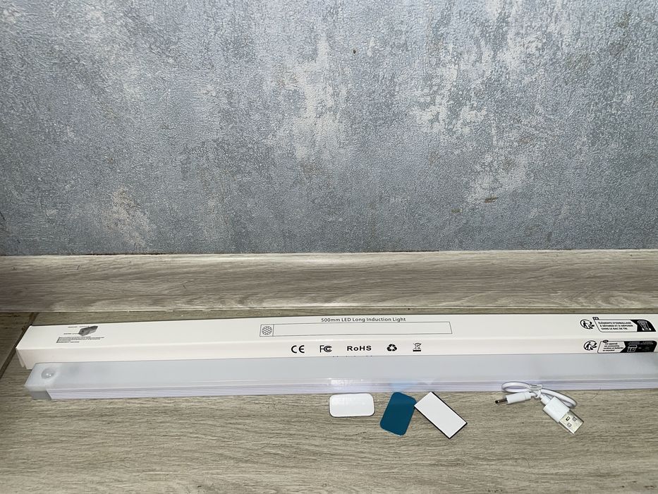 LED-ламп з датчиком руху, USB-type c