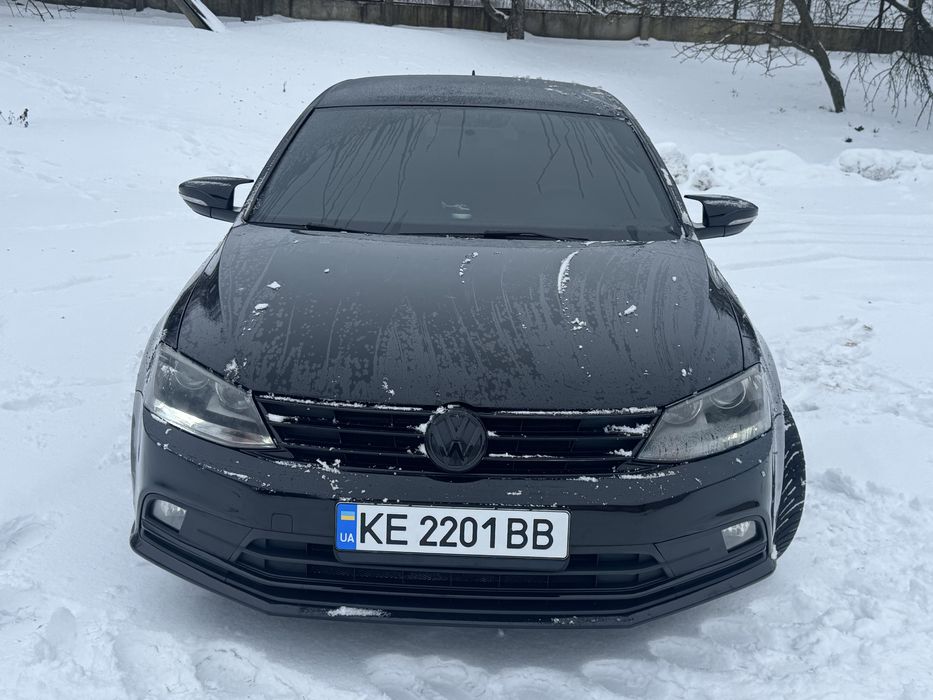 Jetta 1.8 15 рік