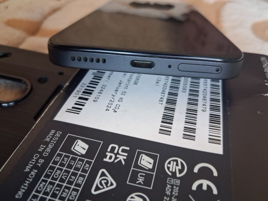 Nothing phone 2a, 12/256