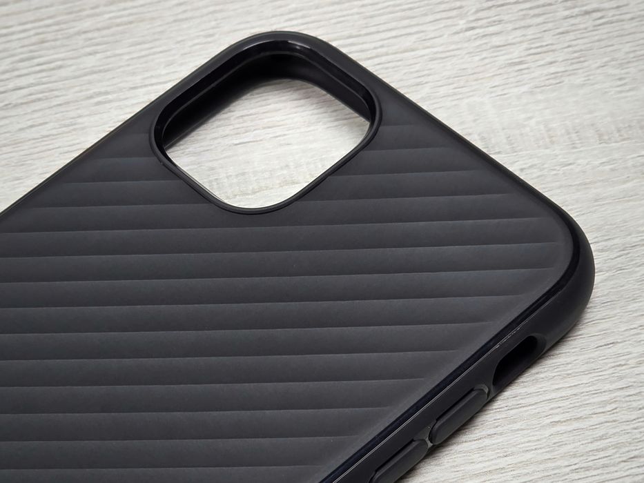 НОВИЙ • Протиударний чохол Spigen Core Armor Matte Black для iPhone 11
