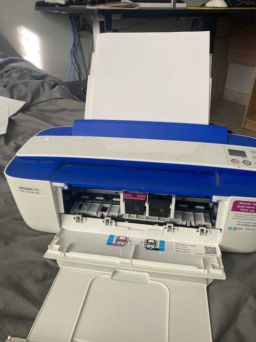 Drukarka / Urządzenie wielofunkcyjne HP DeskJet3700 na części / uszkodzona