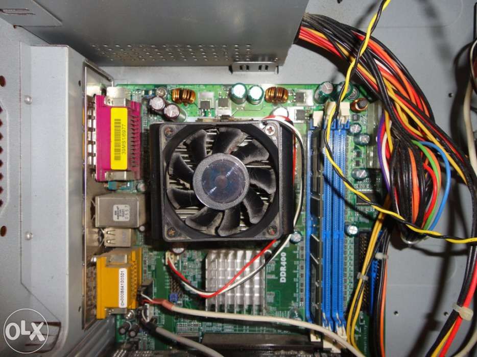 Torre PC com 4 drives