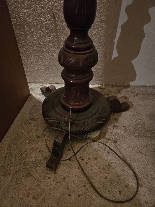 Candeeiro de pé vintage