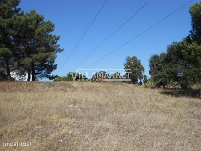 Terreno urbano para construção com 195 m², localizado em Pinhal da Vil