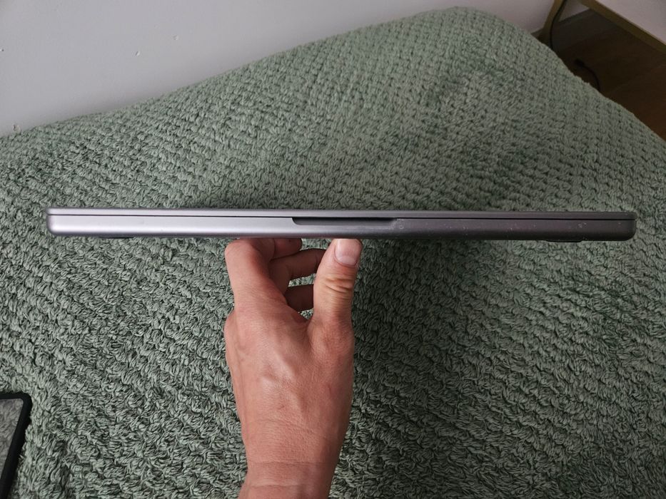 MacBook Pro M1 2021 14"