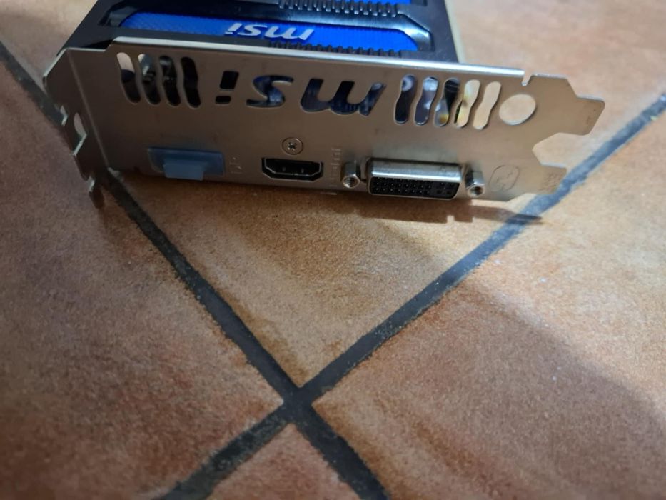 Płyta główna karta graficzna