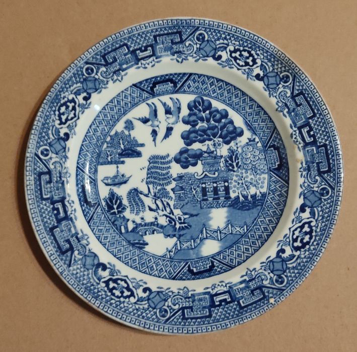 Prato em cerâmica Willow, Woods Ware, da Wood & Sons, England 1917