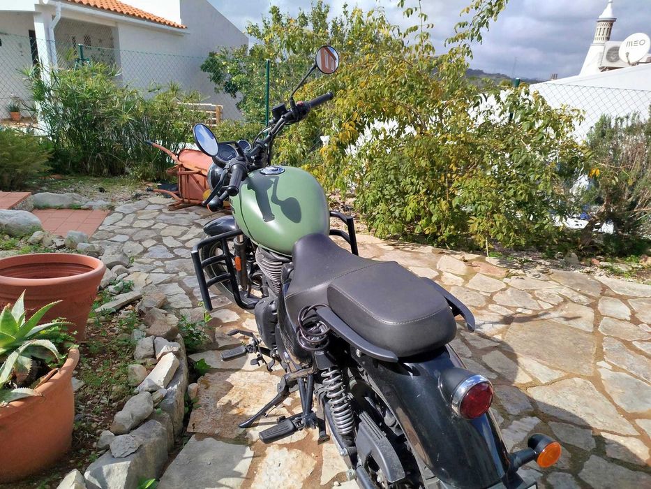 Royal Enfield Meteor 350