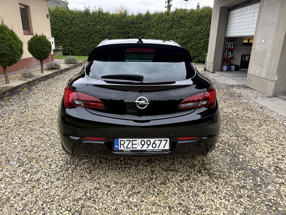 Opel Astra J GTC OPC Line 2016