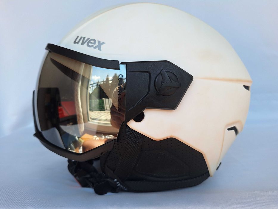 Kask narciarski Uvex Instinct Visor White Black Mat M 56-58cm