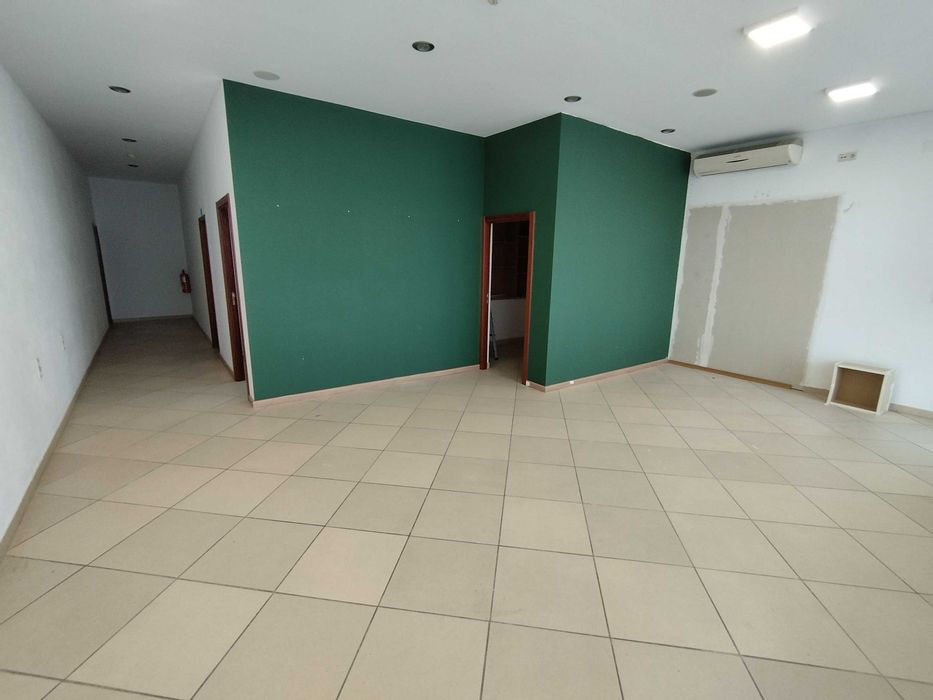 Arrenda-se Espaço Comercial em Idanha-a-Nova