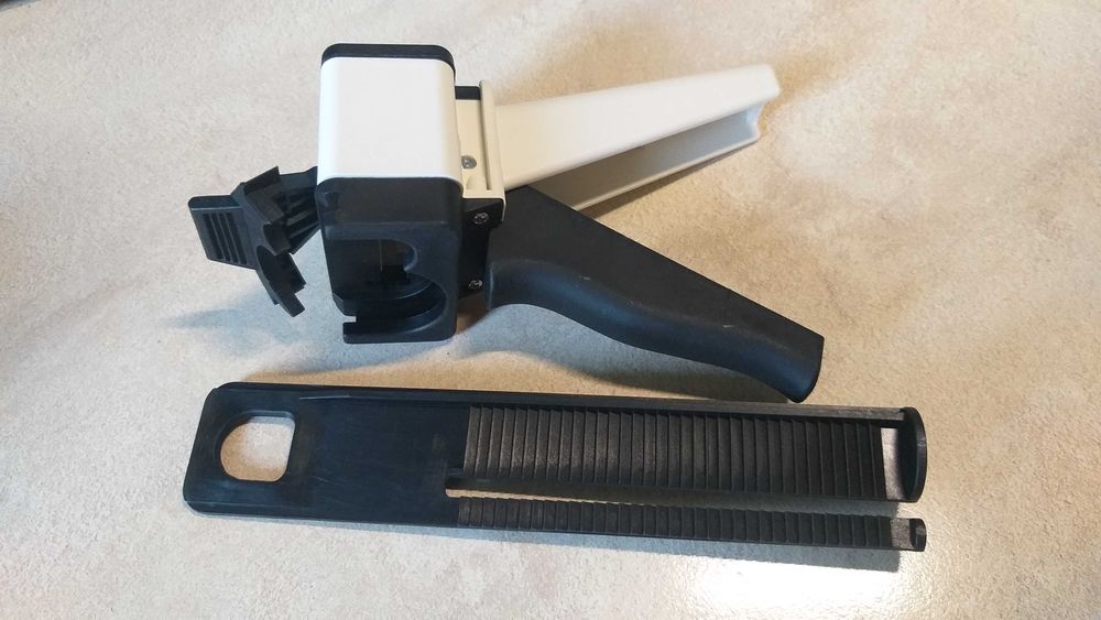 дозатор для 2-компонентного клея