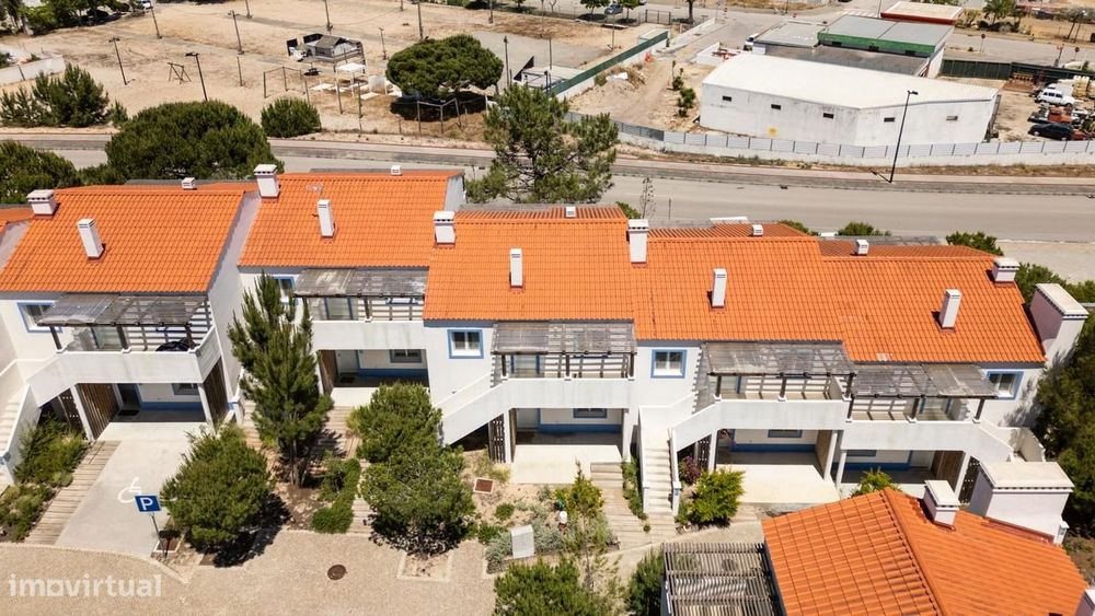 Apartamento T2 com jardim, Carvalhal, Grandola