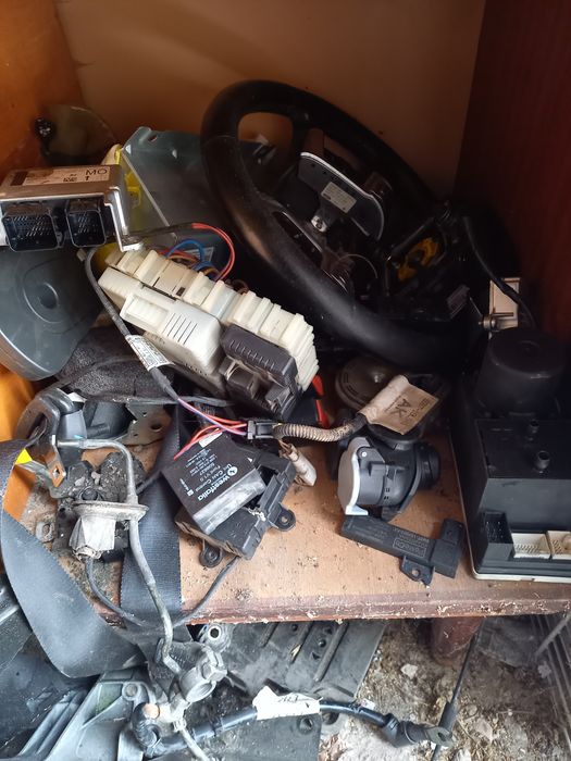 Запчастини до форд мондео 4