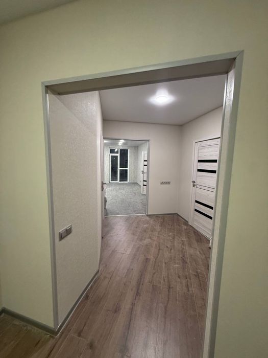 Продаж 2 кімнатноі квартири в Жк Фаворит