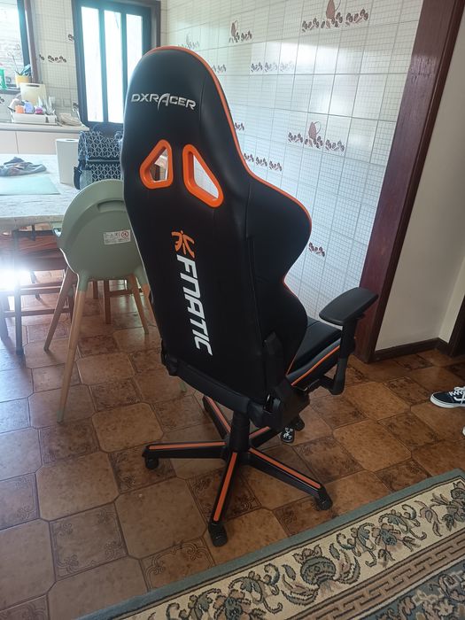 Cadeira gaming Dxracer fnatic edition