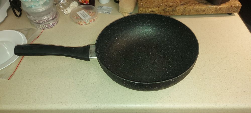 Patelnia zakupiona w dealz